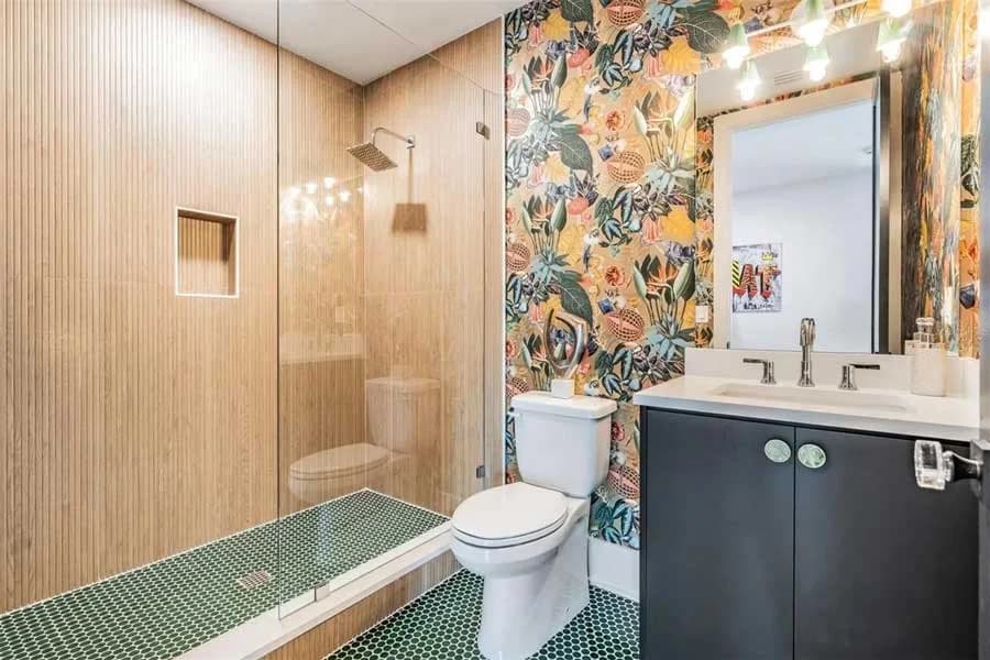 IQ+ Cabinetry project — Bathroom vanity / South Tampa